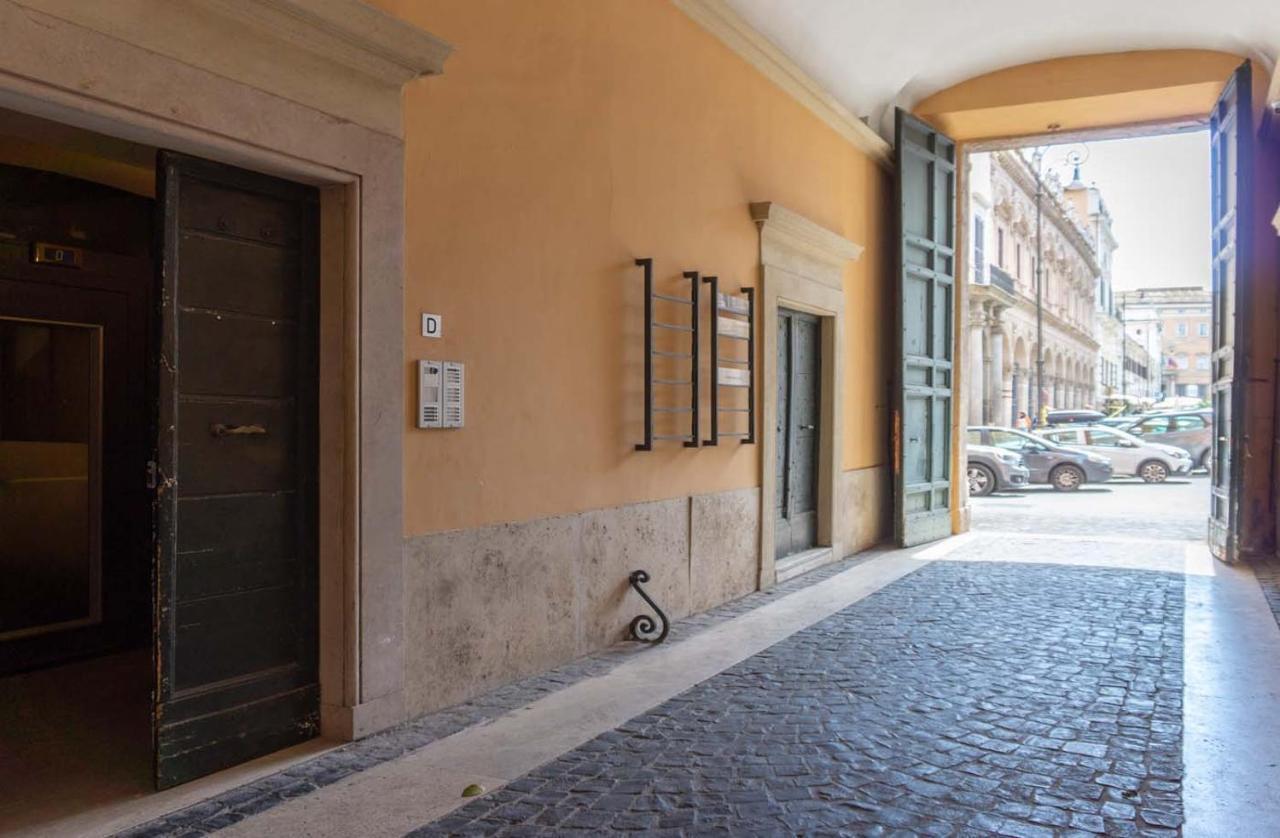 Piazza Venezia Charming & Bright Apartment 로마 외부 사진